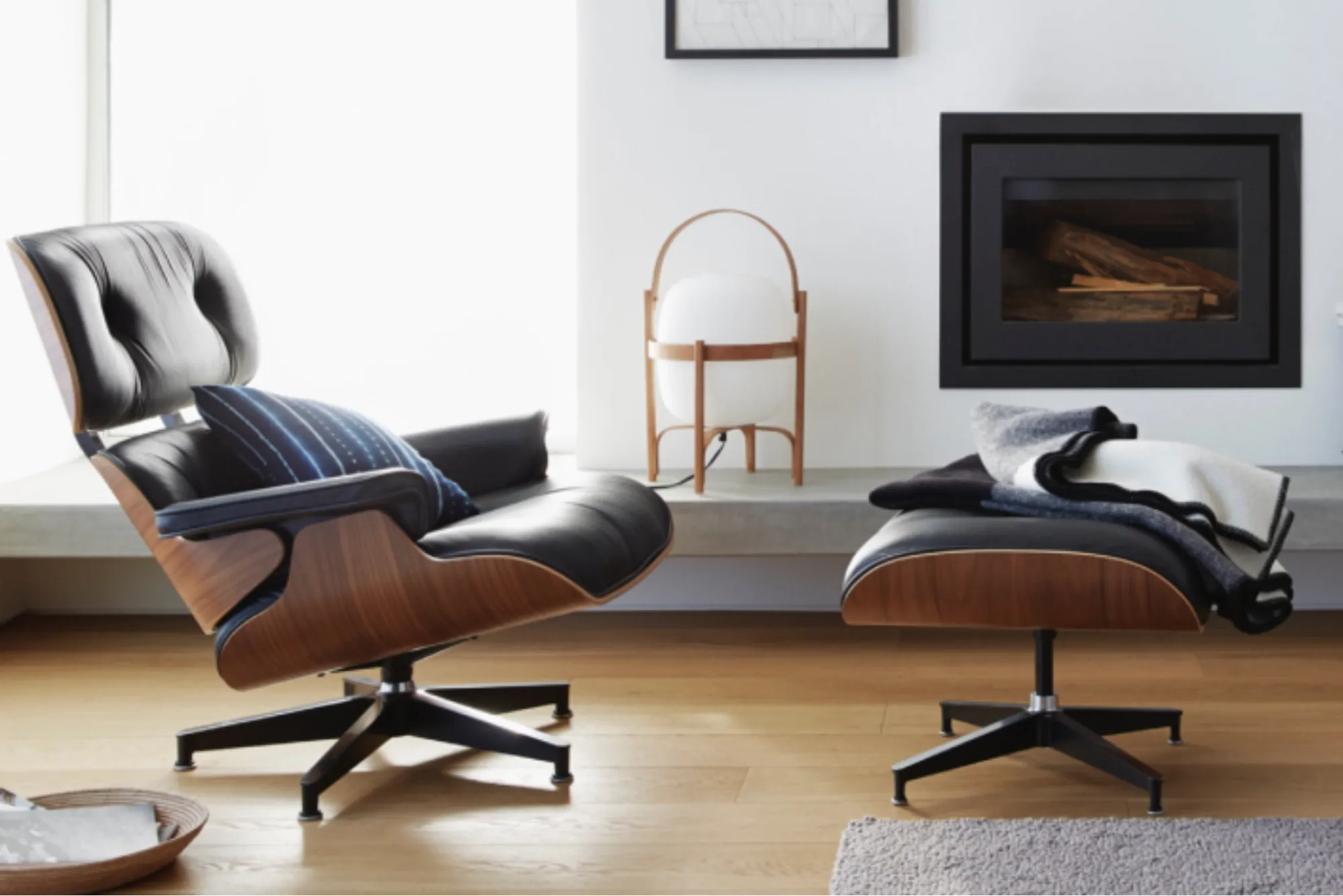 Manhattan Home Design Eames Lounge