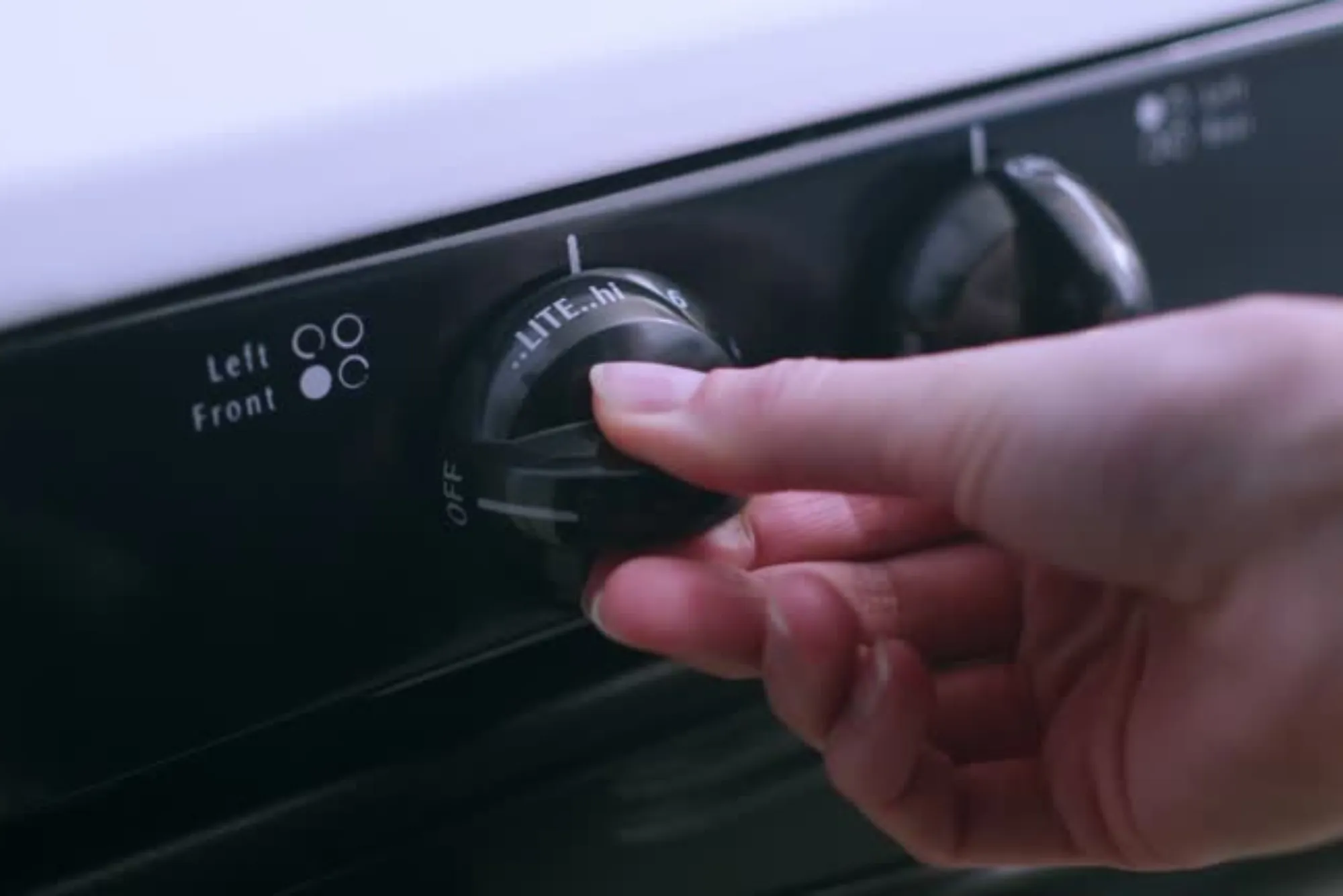 Why Oven Knobs Turn but Don’t Work