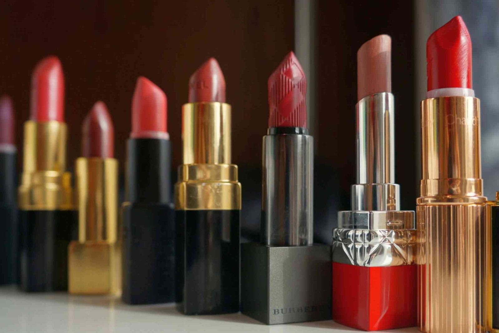 How to Choose Avon Lipstick Samples Vintage for Your Skin Tone